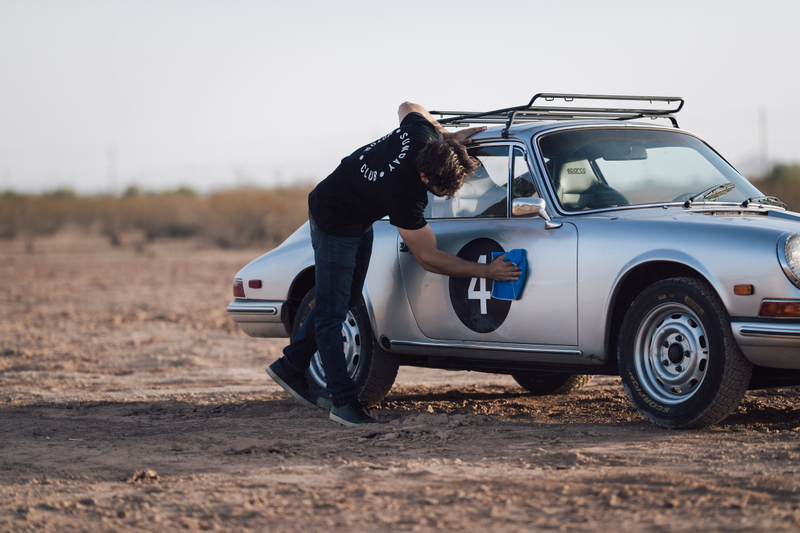 Illustration for article titled How To Transform A Ran-When-Parked Porsche 912 Into A Long-Distance Rally Car